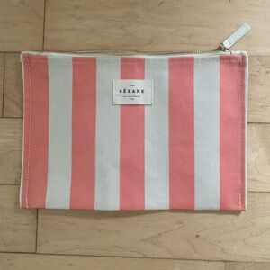 Sezane pouch new